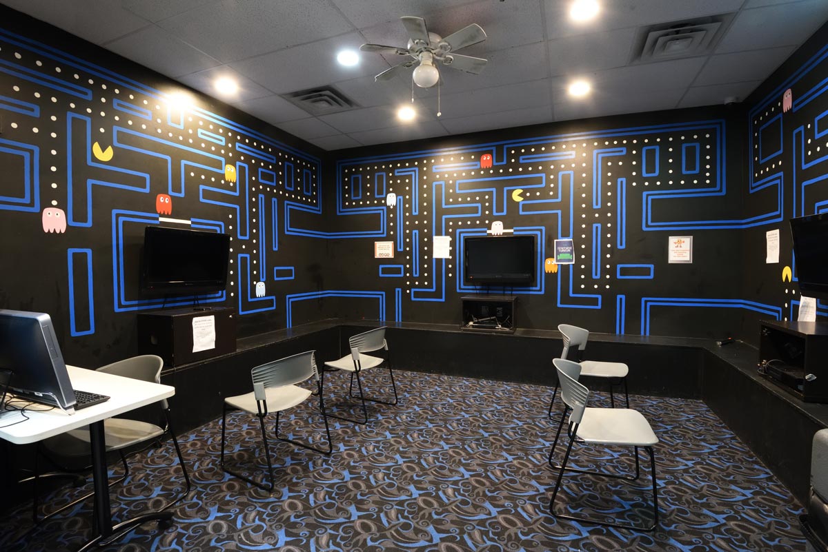 EdgeFacility-04 EdgeFacility-04